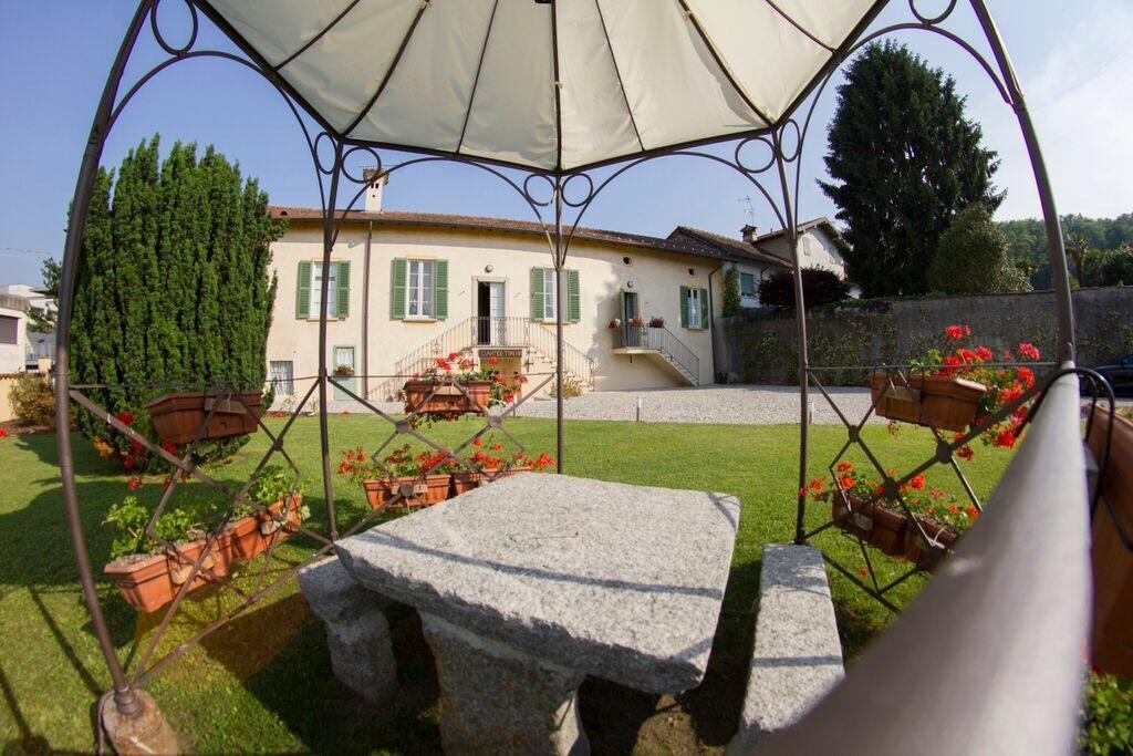 Villa L' Antico Torchio Dormelletto Exterior photo